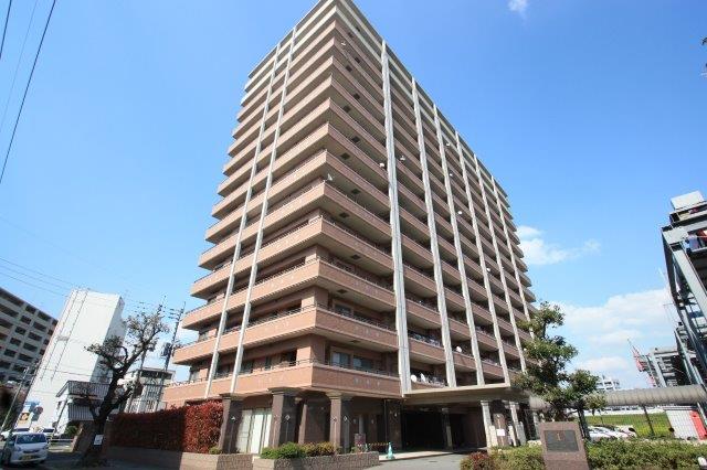 エバーライフリバーサイド飯塚弐番館